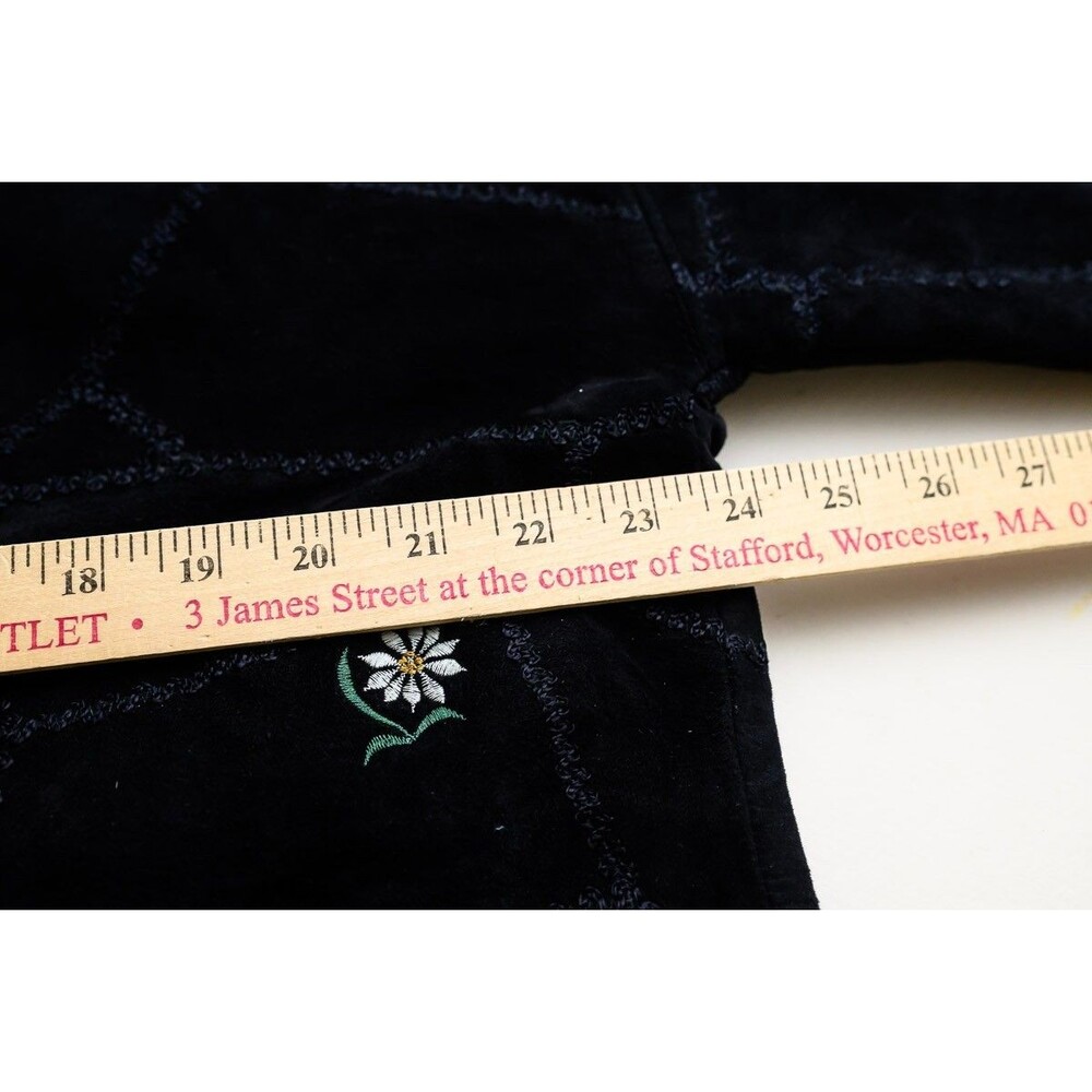 Copacabana Suede leather black quited jacket embroidered floral patchwork L 42 - Picture 6 of 7